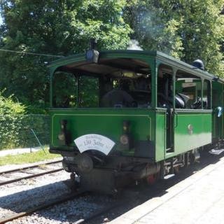 Chiemseebahn am Bahnhof in Prien